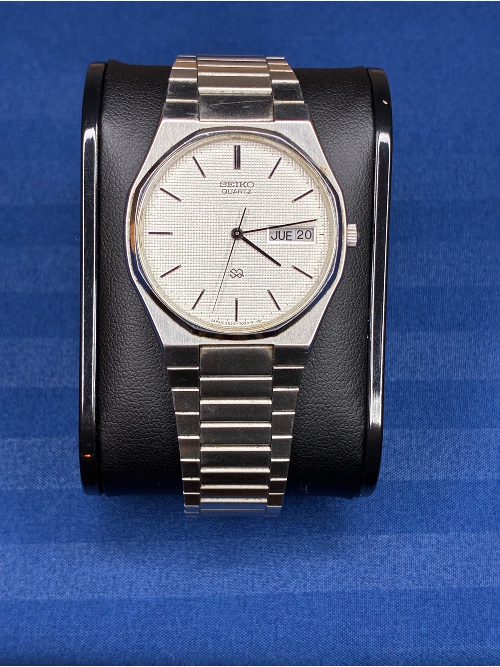 Seiko Silver-Tone Stainless Steel Men's Watch with White Dial